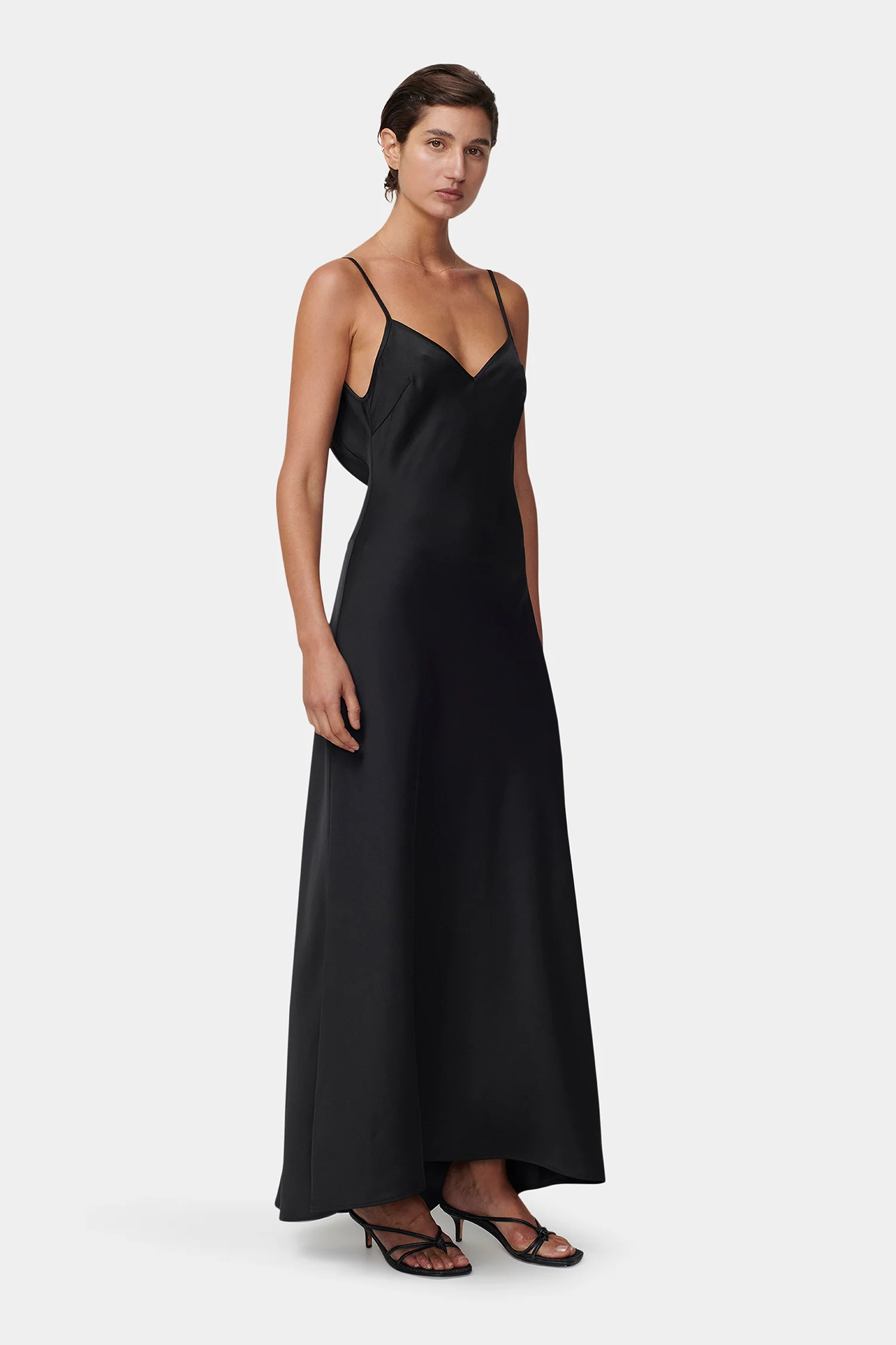 Essential Slip Black - Image 4
