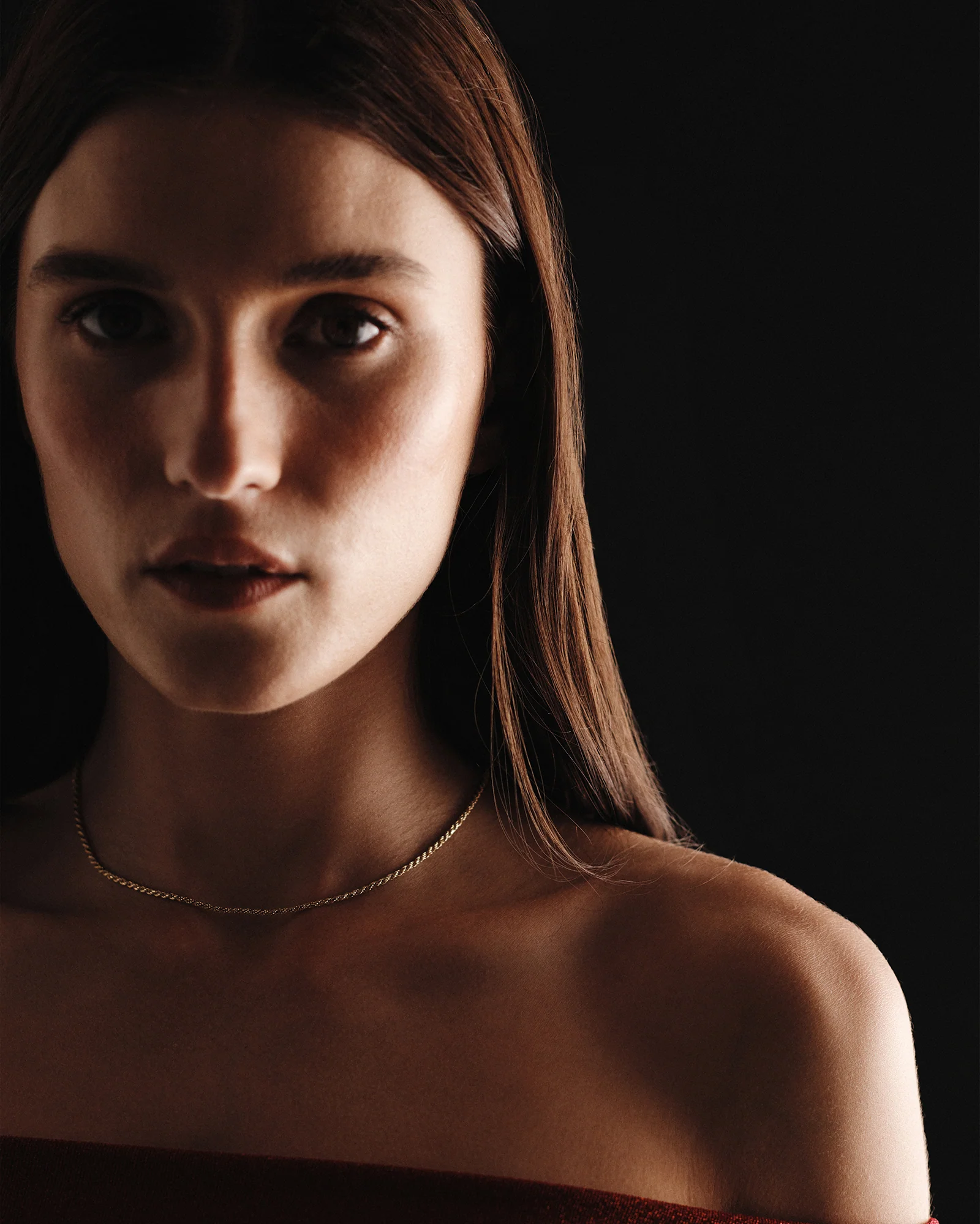 Lily Twist Necklace - Image 3